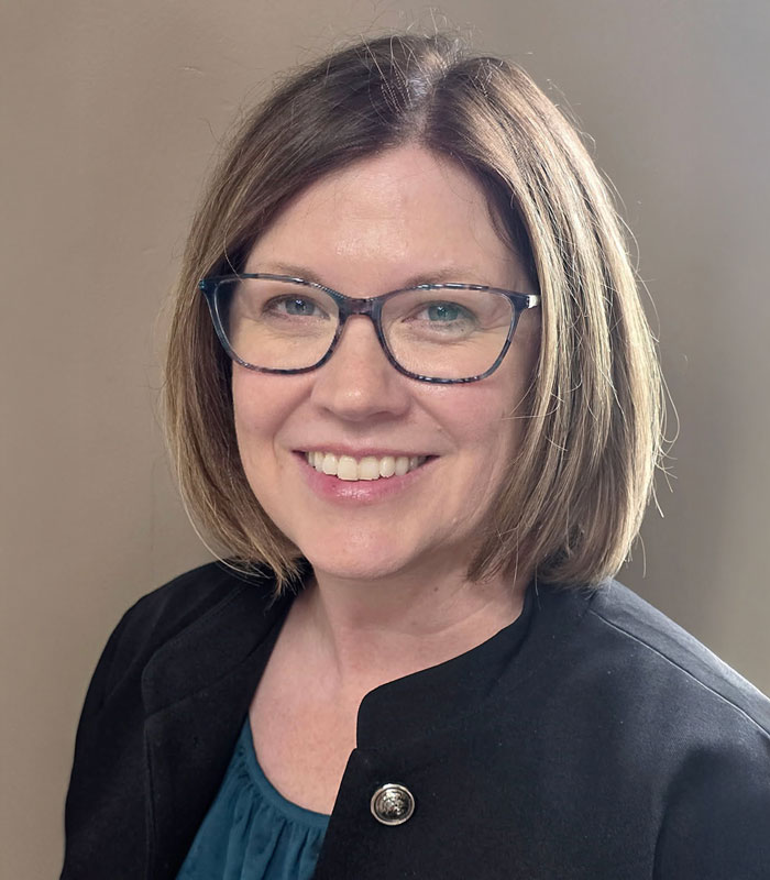 Celena Mills headshot